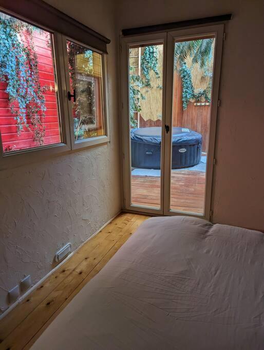 Maison De Village, Jacuzzi, Salle Cinema Valencin Exterior foto